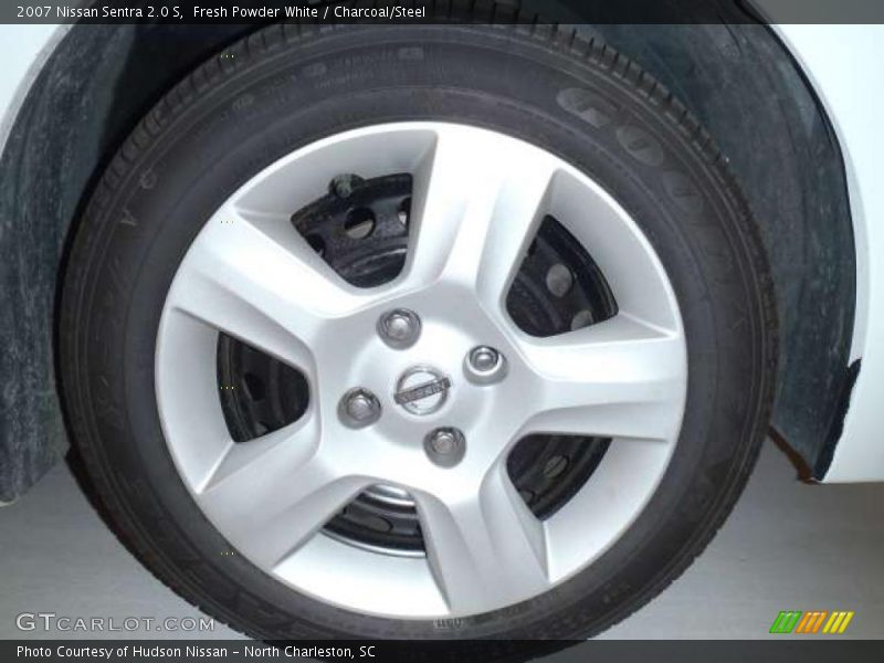Fresh Powder White / Charcoal/Steel 2007 Nissan Sentra 2.0 S