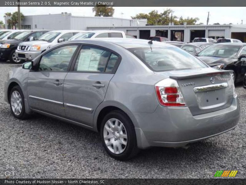 Magnetic Gray Metallic / Charcoal 2011 Nissan Sentra 2.0 S