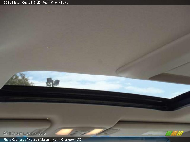 Pearl White / Beige 2011 Nissan Quest 3.5 LE