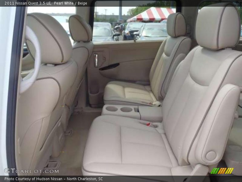  2011 Quest 3.5 LE Beige Interior