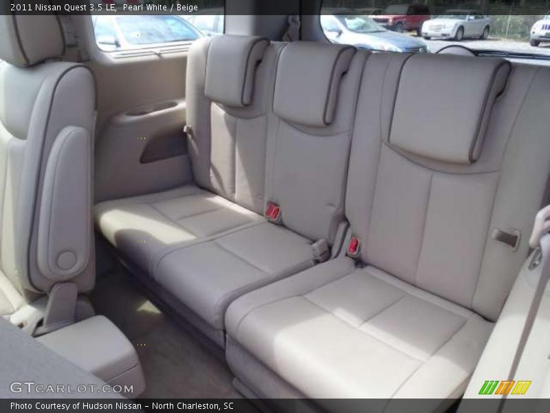  2011 Quest 3.5 LE Beige Interior
