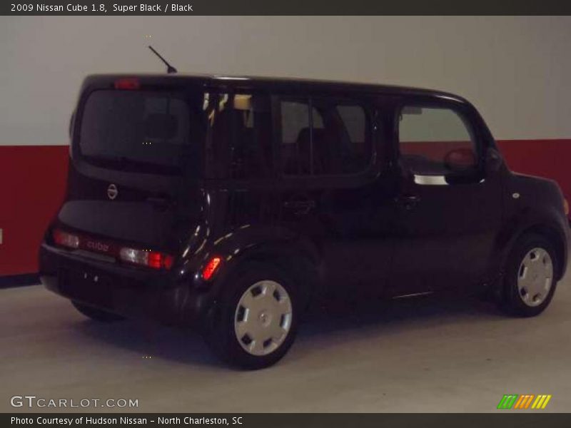 Super Black / Black 2009 Nissan Cube 1.8