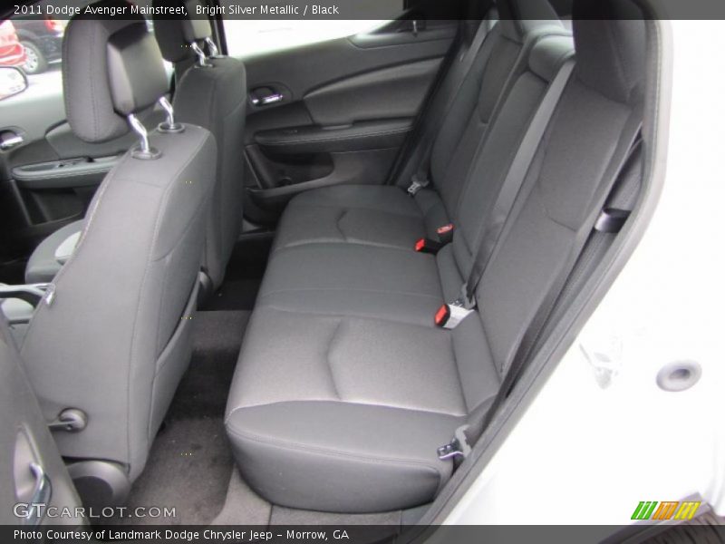 Bright Silver Metallic / Black 2011 Dodge Avenger Mainstreet