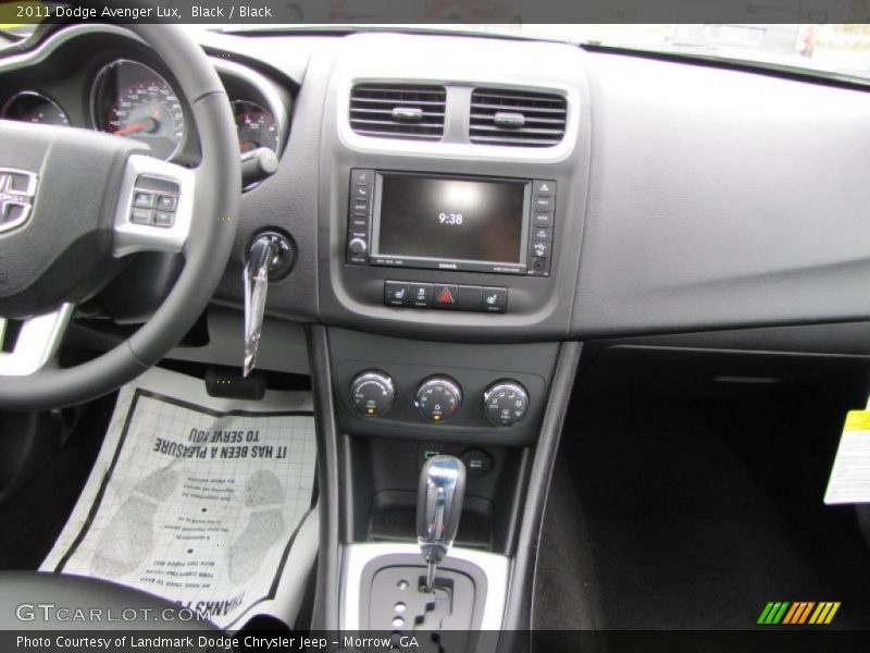 Black / Black 2011 Dodge Avenger Lux