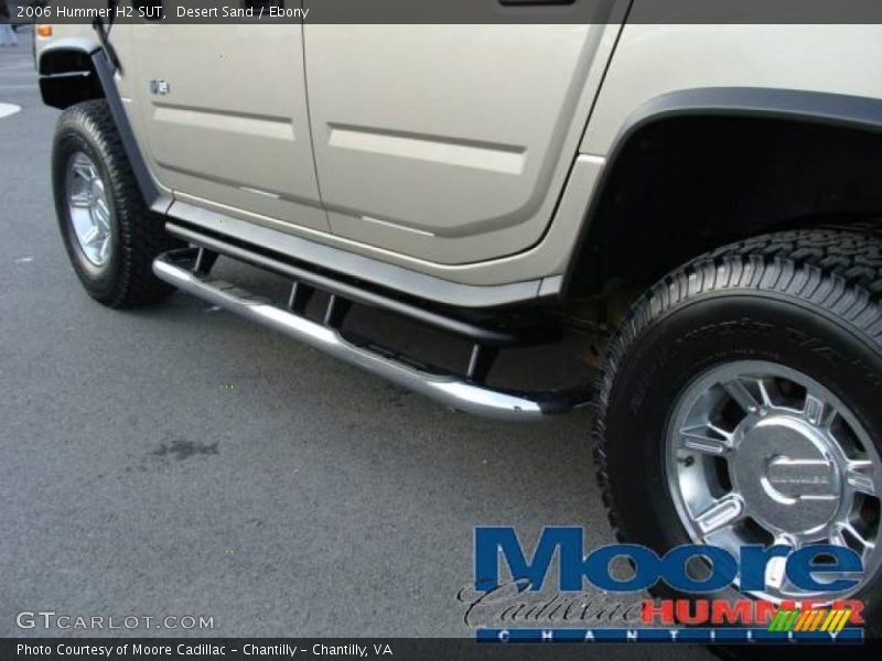 Desert Sand / Ebony 2006 Hummer H2 SUT