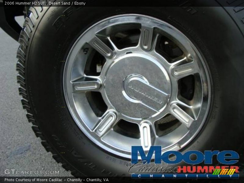Desert Sand / Ebony 2006 Hummer H2 SUT