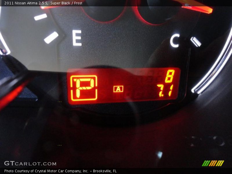 Super Black / Frost 2011 Nissan Altima 2.5 S