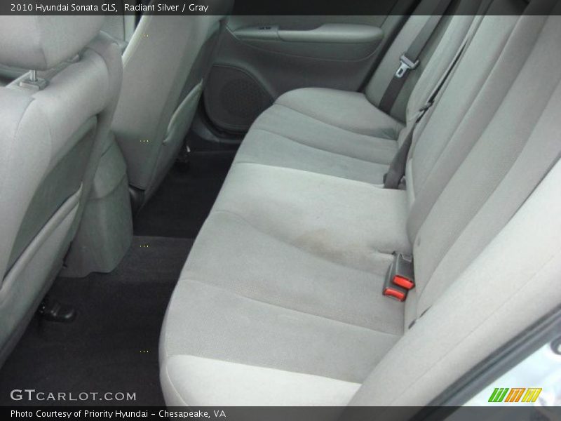 Radiant Silver / Gray 2010 Hyundai Sonata GLS