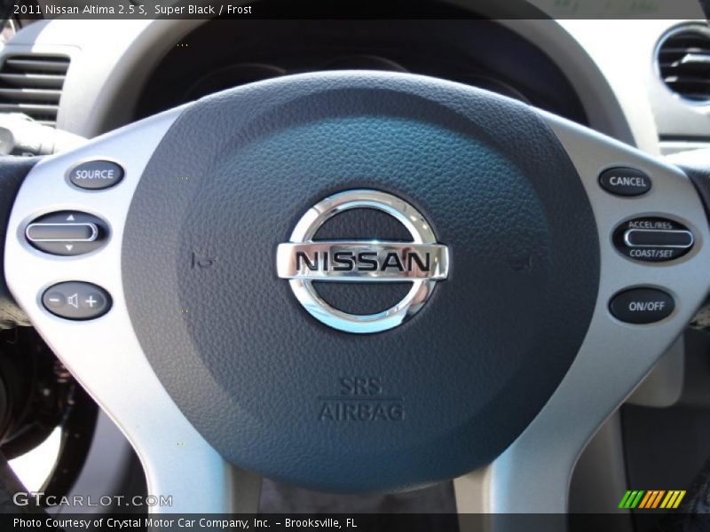 Super Black / Frost 2011 Nissan Altima 2.5 S