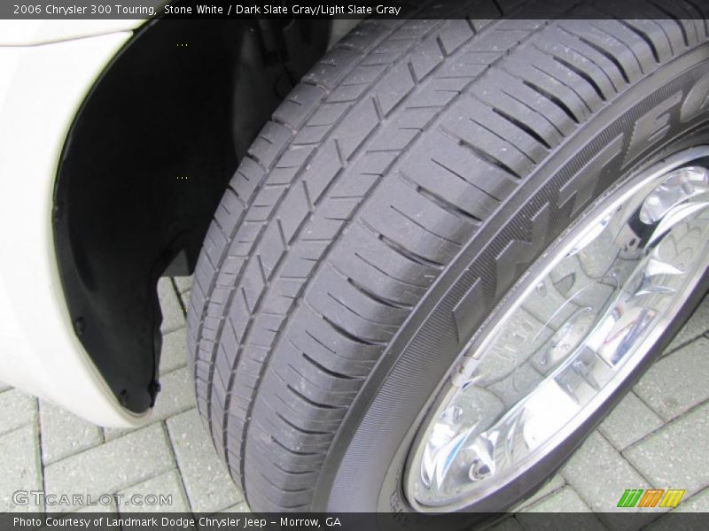 Stone White / Dark Slate Gray/Light Slate Gray 2006 Chrysler 300 Touring