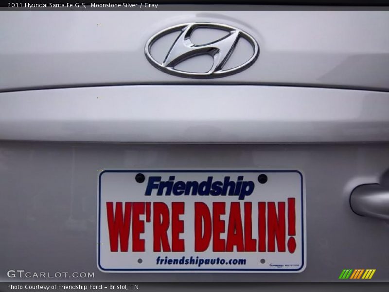 Moonstone Silver / Gray 2011 Hyundai Santa Fe GLS
