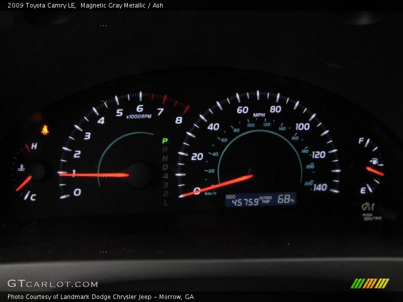 Magnetic Gray Metallic / Ash 2009 Toyota Camry LE