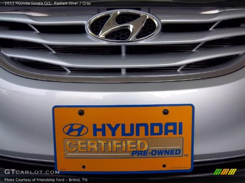 Radiant Silver / Gray 2011 Hyundai Sonata GLS