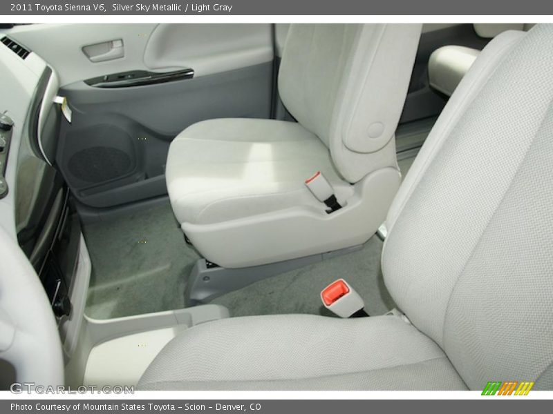 Silver Sky Metallic / Light Gray 2011 Toyota Sienna V6