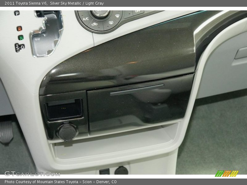 Silver Sky Metallic / Light Gray 2011 Toyota Sienna V6