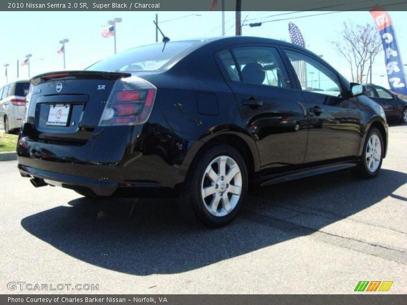 Super Black / Charcoal 2010 Nissan Sentra 2.0 SR