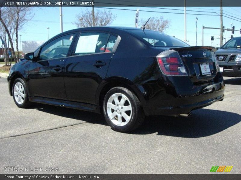 Super Black / Charcoal 2010 Nissan Sentra 2.0 SR