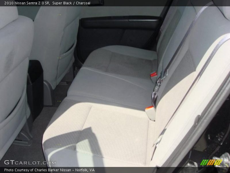 Super Black / Charcoal 2010 Nissan Sentra 2.0 SR