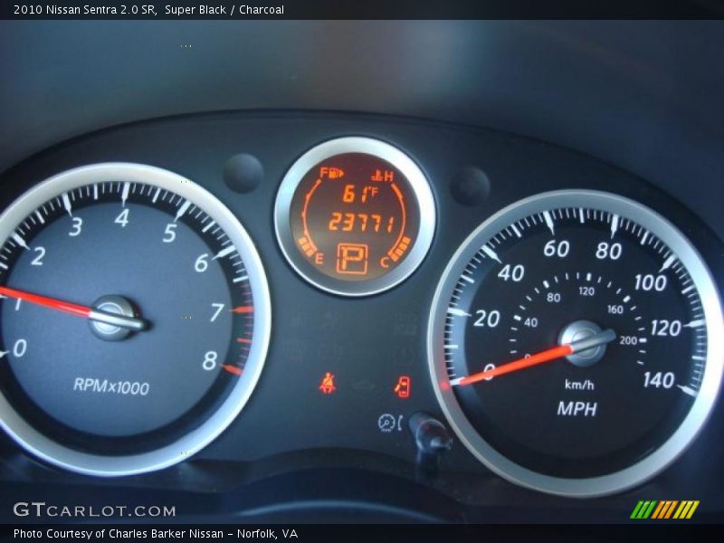 Super Black / Charcoal 2010 Nissan Sentra 2.0 SR