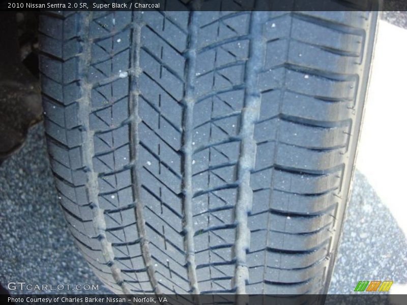 Super Black / Charcoal 2010 Nissan Sentra 2.0 SR