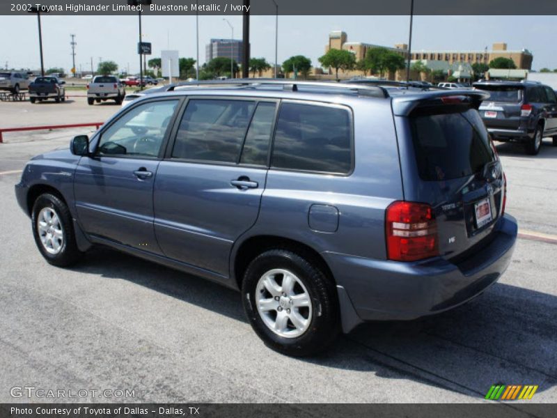 Bluestone Metallic / Ivory 2002 Toyota Highlander Limited
