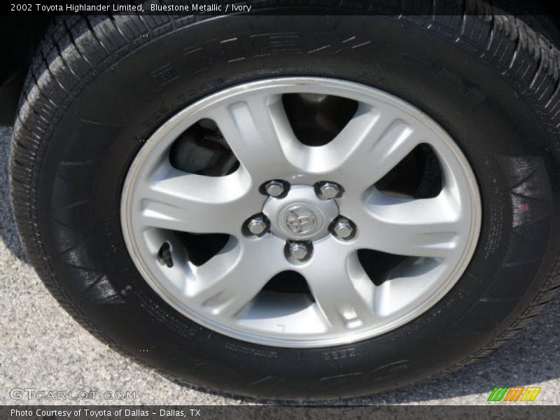 Bluestone Metallic / Ivory 2002 Toyota Highlander Limited