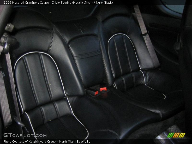  2006 GranSport Coupe Nero (Black) Interior