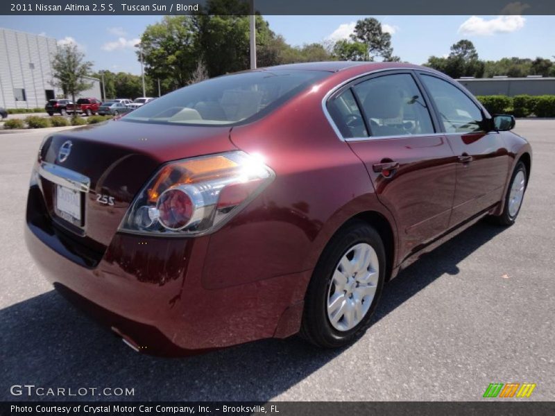 Tuscan Sun / Blond 2011 Nissan Altima 2.5 S