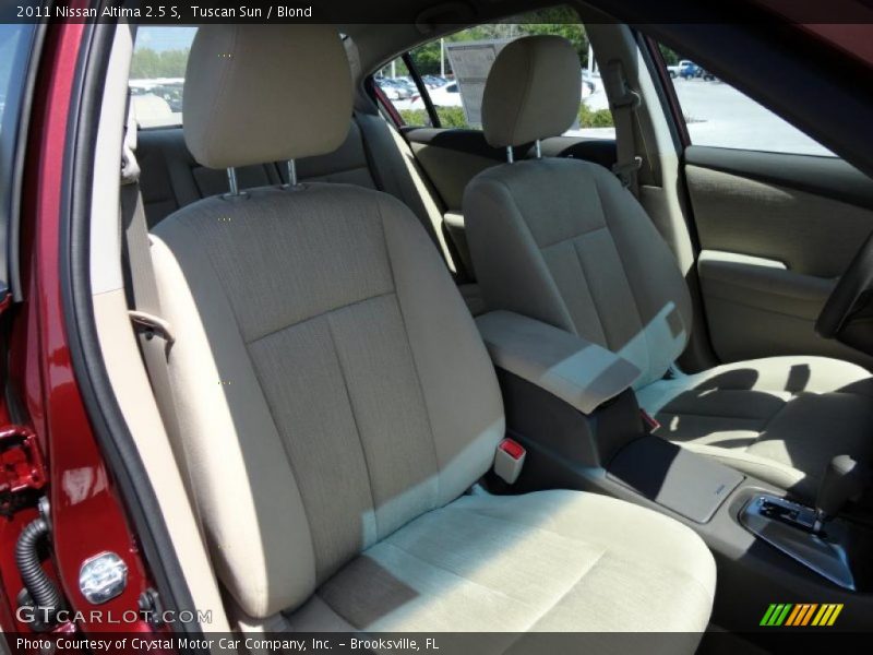 Tuscan Sun / Blond 2011 Nissan Altima 2.5 S