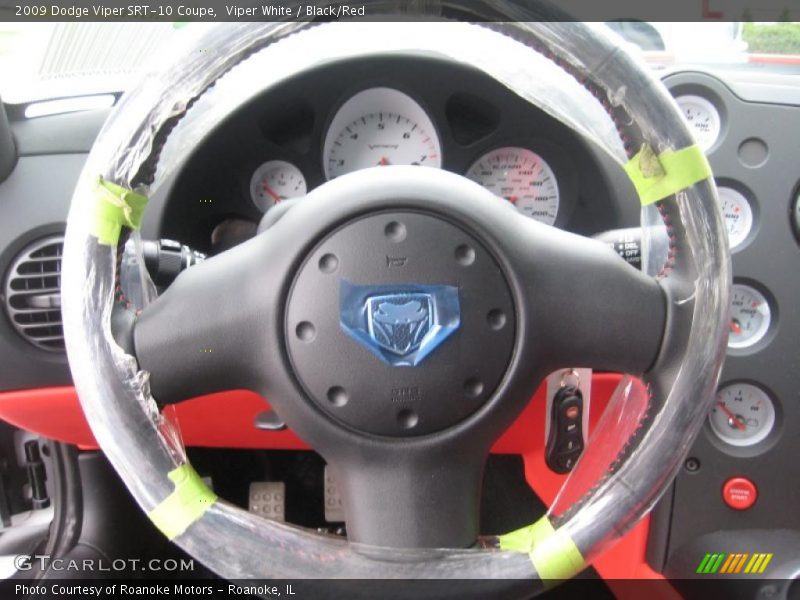 Viper White / Black/Red 2009 Dodge Viper SRT-10 Coupe