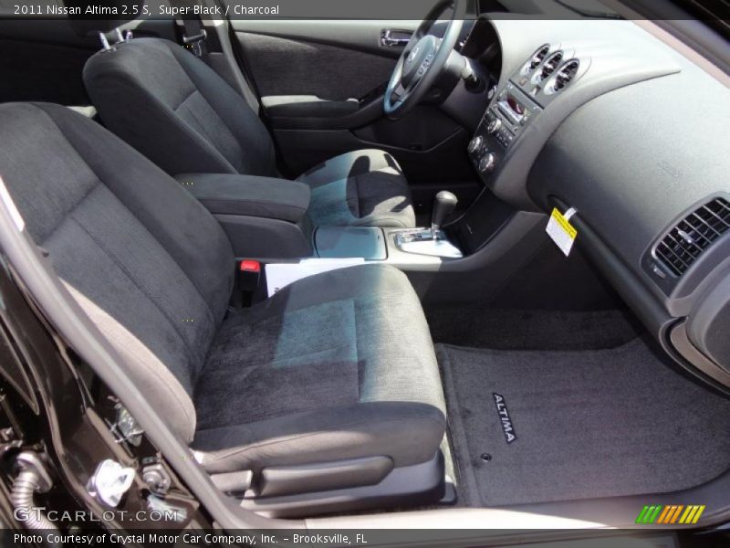 Super Black / Charcoal 2011 Nissan Altima 2.5 S