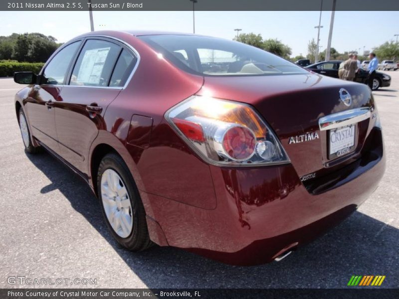 Tuscan Sun / Blond 2011 Nissan Altima 2.5 S