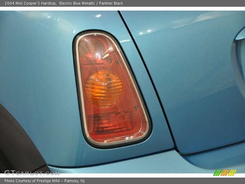 Electric Blue Metallic / Panther Black 2004 Mini Cooper S Hardtop