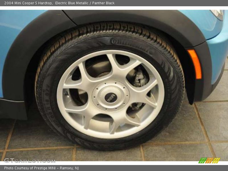 Electric Blue Metallic / Panther Black 2004 Mini Cooper S Hardtop