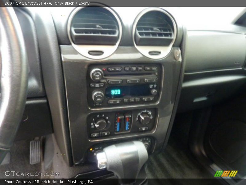 Onyx Black / Ebony 2007 GMC Envoy SLT 4x4