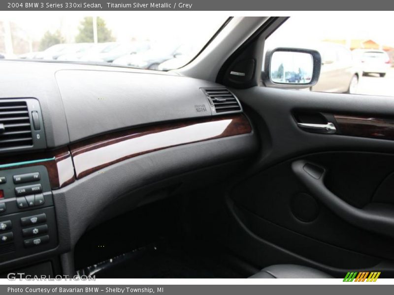Titanium Silver Metallic / Grey 2004 BMW 3 Series 330xi Sedan