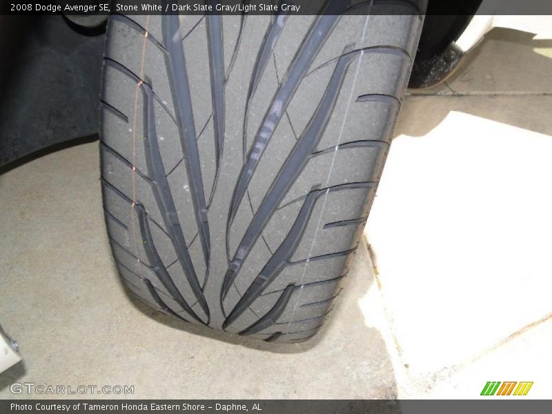 Stone White / Dark Slate Gray/Light Slate Gray 2008 Dodge Avenger SE