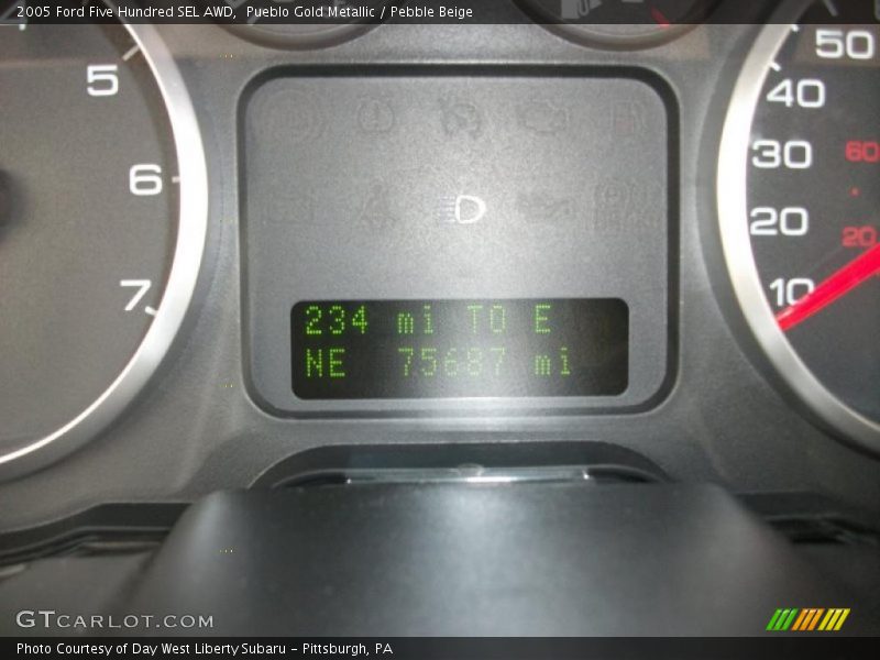 Pueblo Gold Metallic / Pebble Beige 2005 Ford Five Hundred SEL AWD