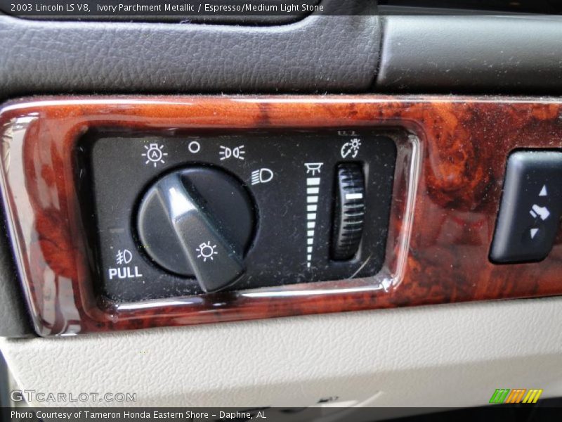 Controls of 2003 LS V8