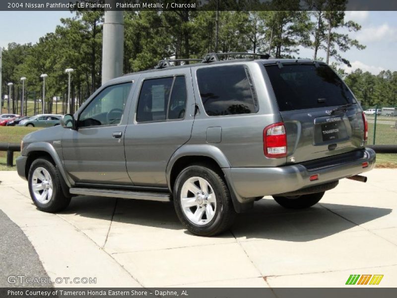 Platinum Metallic / Charcoal 2004 Nissan Pathfinder LE Platinum