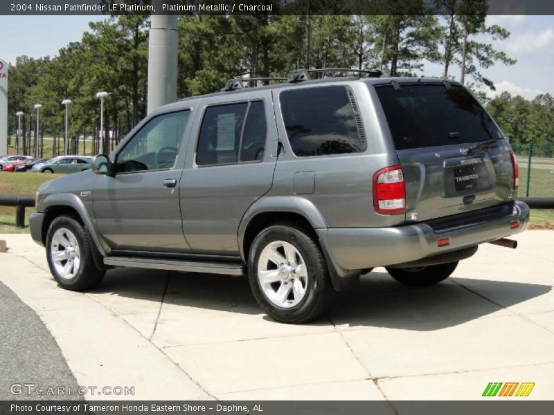 Platinum Metallic / Charcoal 2004 Nissan Pathfinder LE Platinum