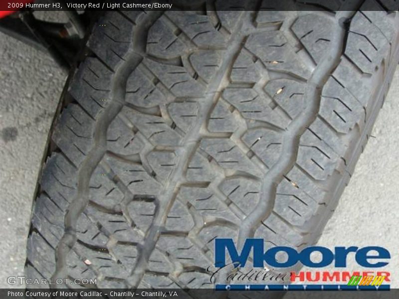 Victory Red / Light Cashmere/Ebony 2009 Hummer H3