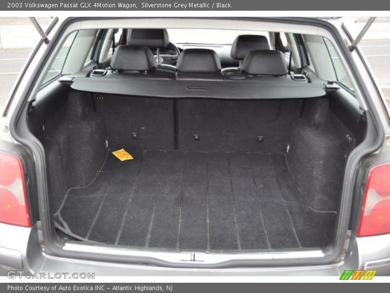  2003 Passat GLX 4Motion Wagon Trunk