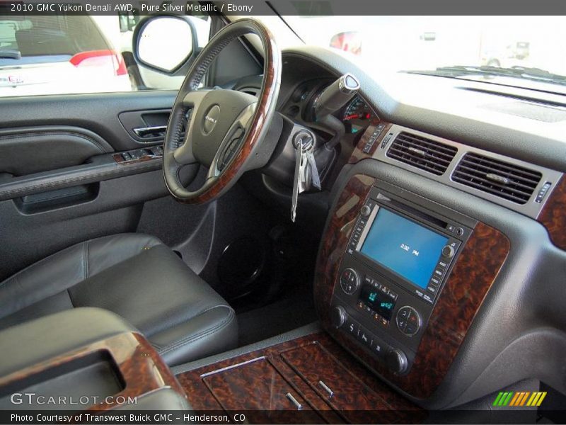 Pure Silver Metallic / Ebony 2010 GMC Yukon Denali AWD