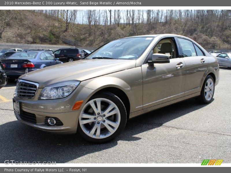 Front 3/4 View of 2010 C 300 Luxury 4Matic