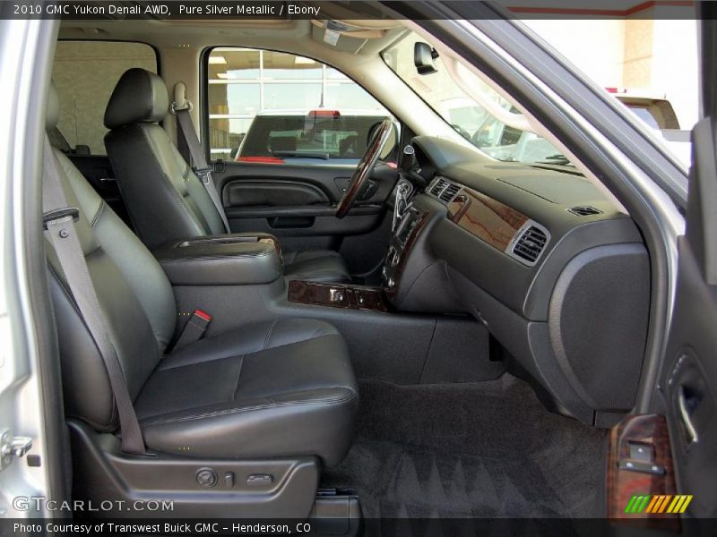 Pure Silver Metallic / Ebony 2010 GMC Yukon Denali AWD