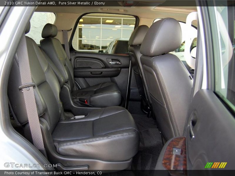 Pure Silver Metallic / Ebony 2010 GMC Yukon Denali AWD