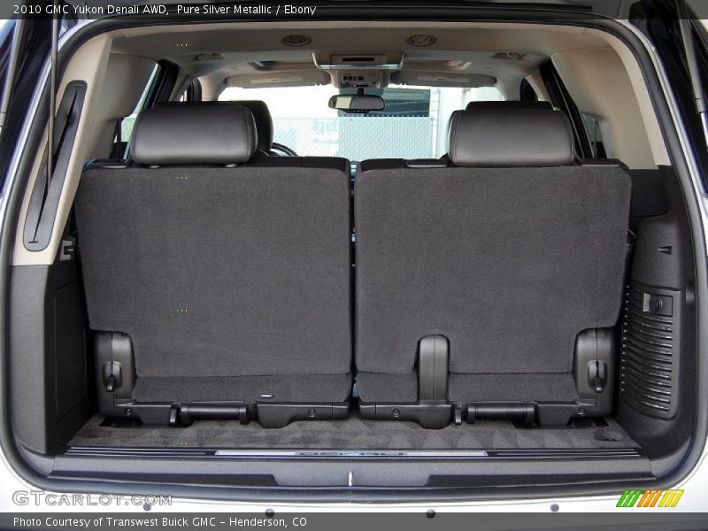 Pure Silver Metallic / Ebony 2010 GMC Yukon Denali AWD
