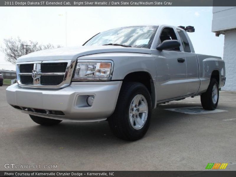 Bright Silver Metallic / Dark Slate Gray/Medium Slate Gray 2011 Dodge Dakota ST Extended Cab