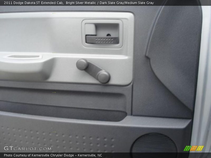 Bright Silver Metallic / Dark Slate Gray/Medium Slate Gray 2011 Dodge Dakota ST Extended Cab